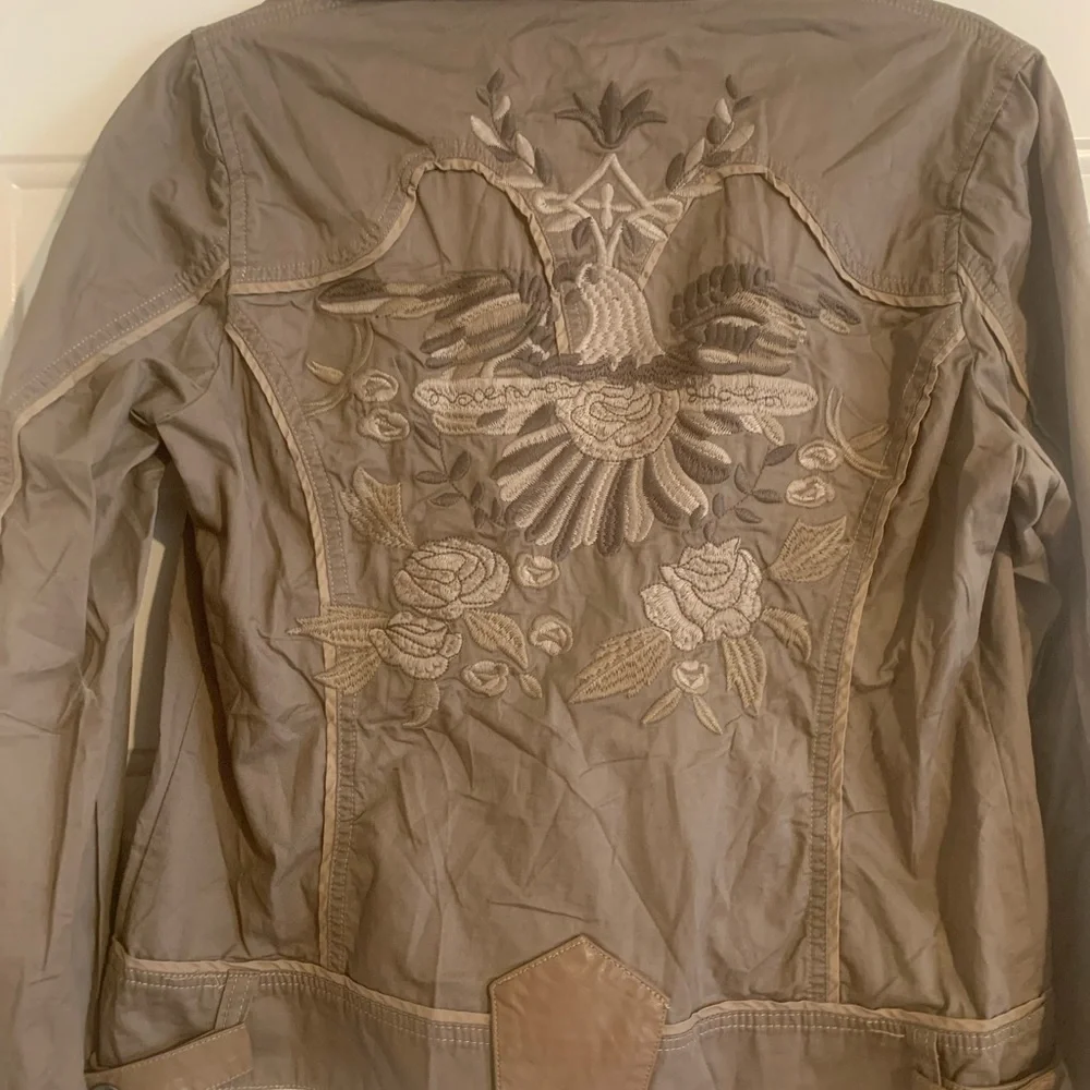 COPY - Jacket - Picture 5 of 5